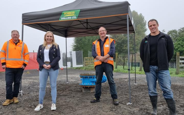 From left:
Michael Job from SCL Civil Works, Napier Mayor Kirsten Wise, AJ Macdonald from Honnor Drilling, Napier City Council water strategy planning lead Lance Groves.