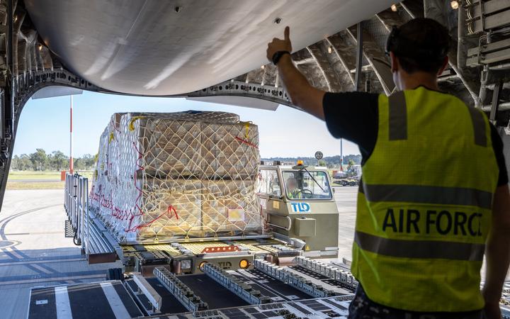 New Zealand and Australia military surplus arrives in Europe to be sent to Ukraine. 