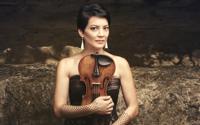 Violinist Anne Akiko Meyers