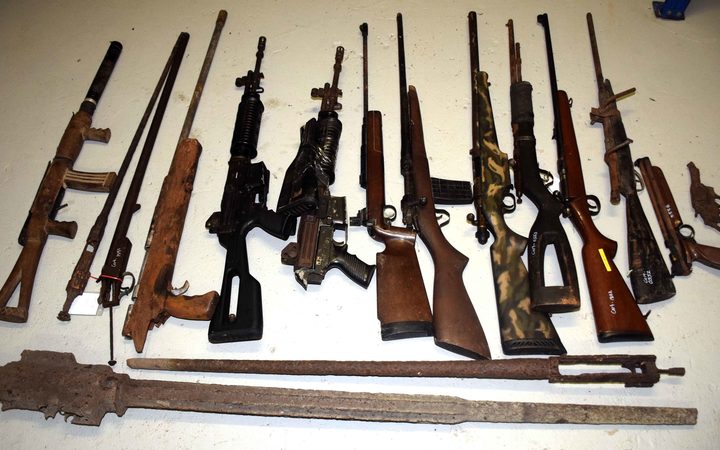 A total of 18 firearms and more than 2800 round of ammunitions were surrendered to police. 