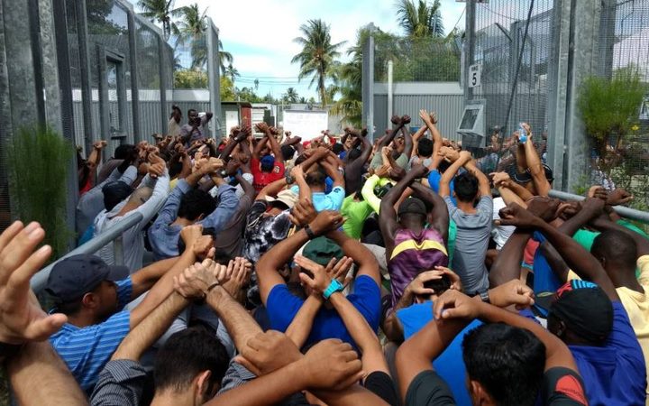 The 14th day of protest at the Manus Island detention centre 14-8-17