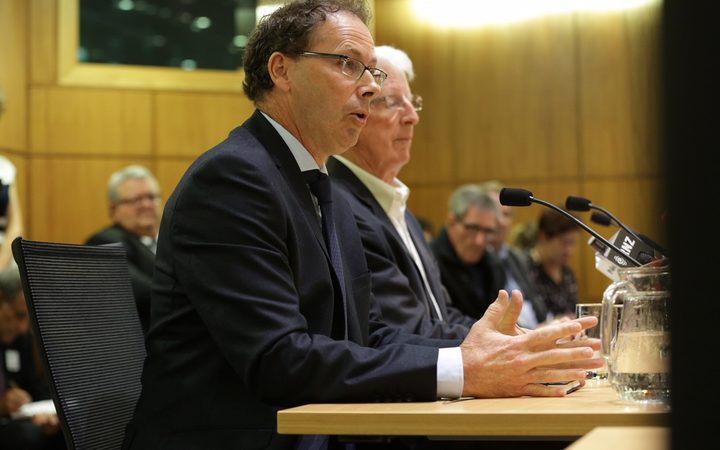 RNZ chief executive Paul Thompson (left) and chair Richard Griffin front up to the Select Committee.