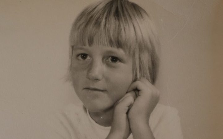 Former Jehovah's Witness Debbie Oakley, aged seven.