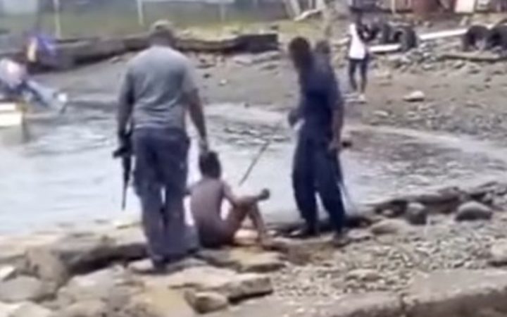 A screenshot of a torture video which went viral in PNG in August 2018. 