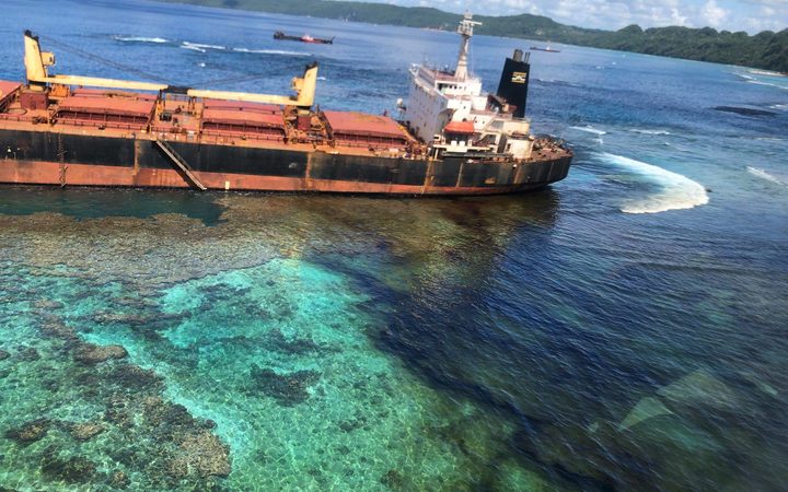 Solomon Islands to refloat ship after oil spill