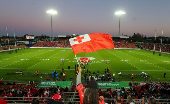 9420 fans attended the test between the Tonga Invitational XIII and Great Britain.