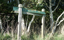 A tattered sign on an empty lot is the only acknowledgement that Te Kohia pā is where the first shots were fired in the Taranaki Wars. 