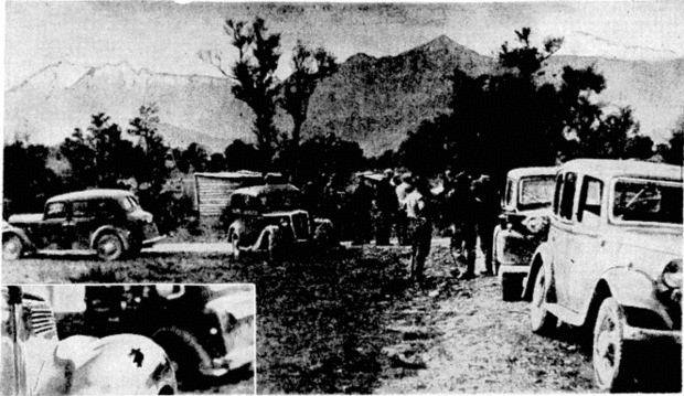 Scene outside Stan Graham s house at Koiterangi Evening Post October Alexander Turnbull Library