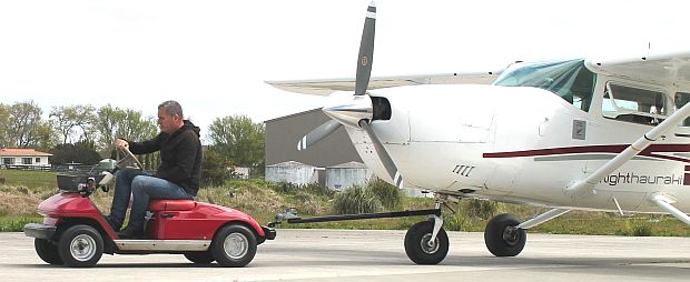 Survey the Gulf Plane and pilot William Hayman cRNZ