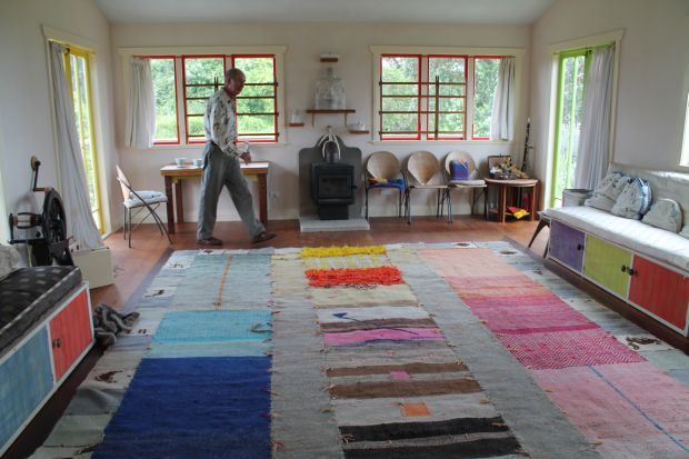 Warwick his magic rug