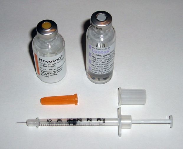 Insulin and syringe for diabetes