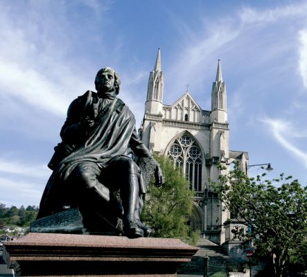 Robbie Burns in the Octagon, Dunedin