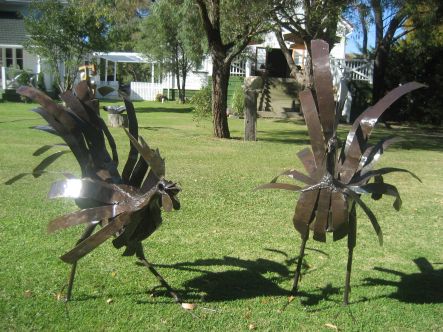 Metal birds