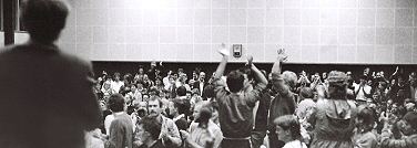 Public meeting (1985).