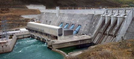 The Clyde Dam; the largest hydroelectric dam in New Zealand