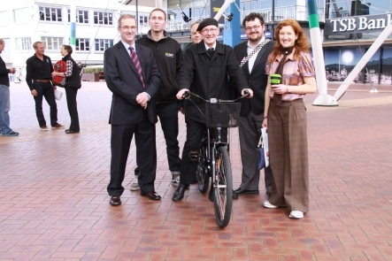 Department of Corrections staff with Jordan Roy from Bike Barn resized