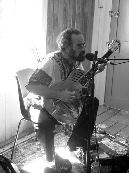 bob brozman live to air during music